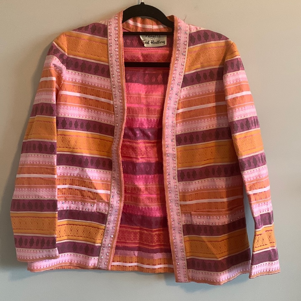 Vintage woman’s Perullo by Fred Perlberg blazer size 11-according to tag inside